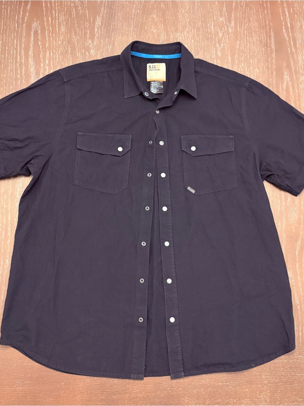 5.11 Tactical Men's Short-Sleeve Button-Down Shirt in Black
